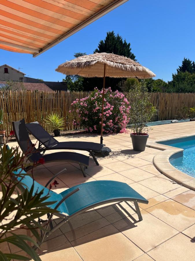 Lavardac Les Voyages De Louison Bed & Breakfast エクステリア 写真