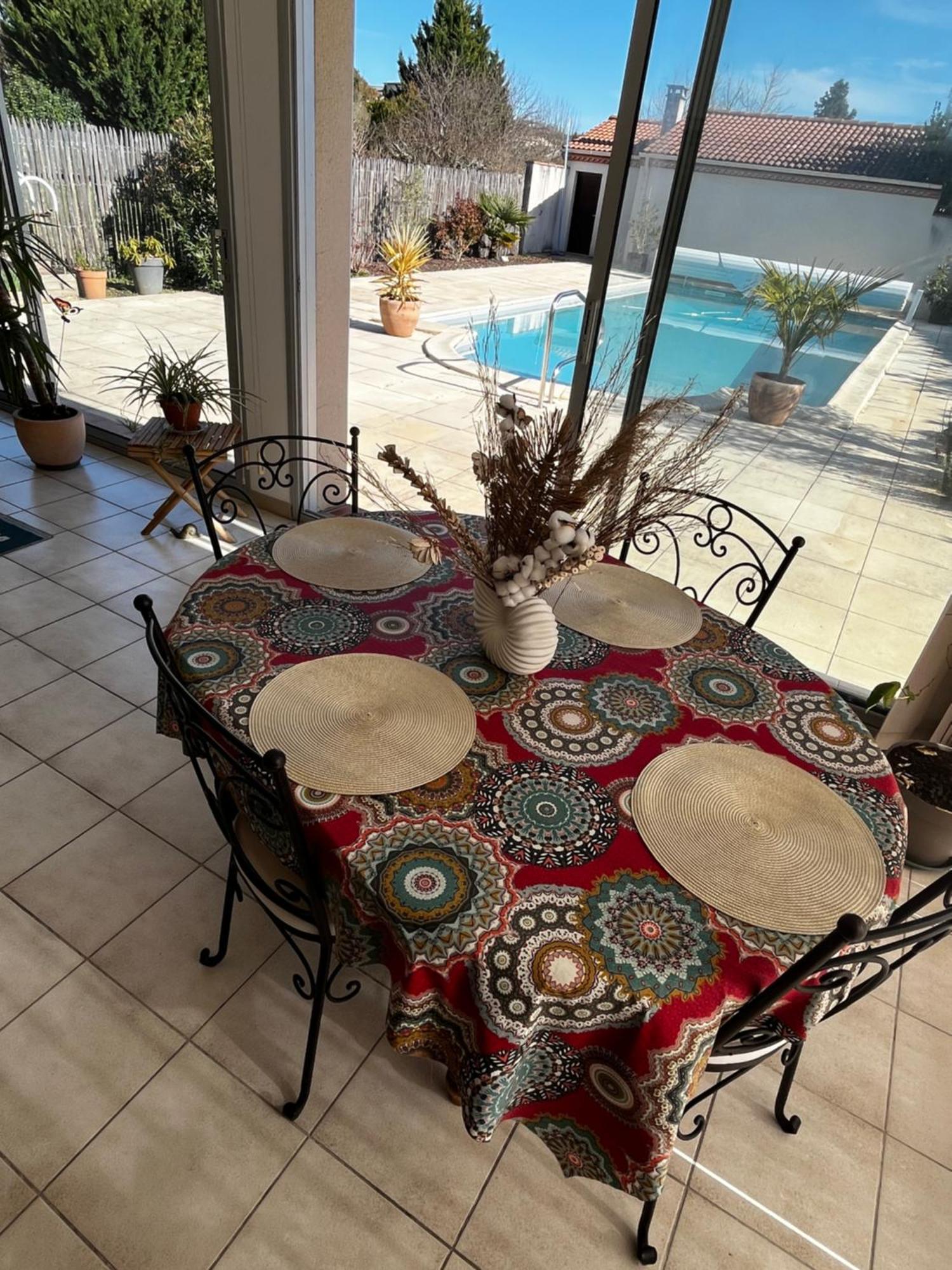 Lavardac Les Voyages De Louison Bed & Breakfast エクステリア 写真